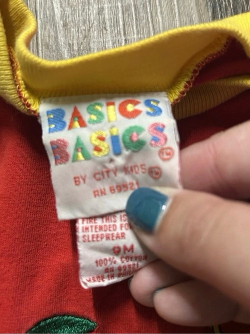 Vintage Baby Romper Red With Yellow And Blue Bicycle Size 6-9 Months - Picture 3 of 3